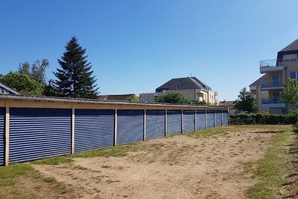 Lot 11 garages Allonnes